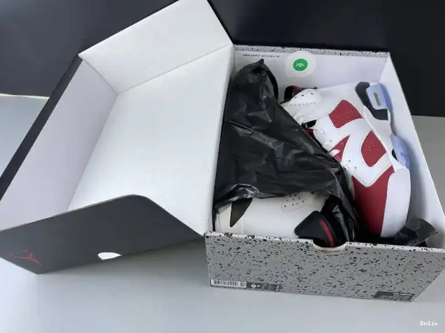 Bmlin 6 'CARMINE' 384664-160 RETRO AIR 2014 JORDAN 0625
